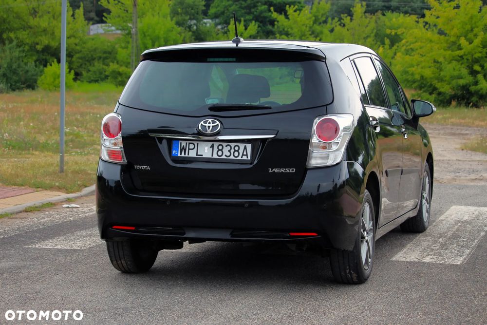 Toyota Verso 1.6 D-4D 5-Sitzer Start/Stop Life - 8