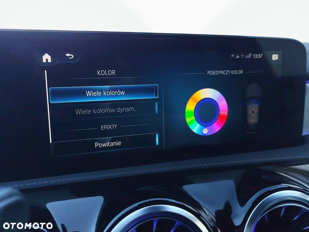 Mercedes-Benz CLA - 25