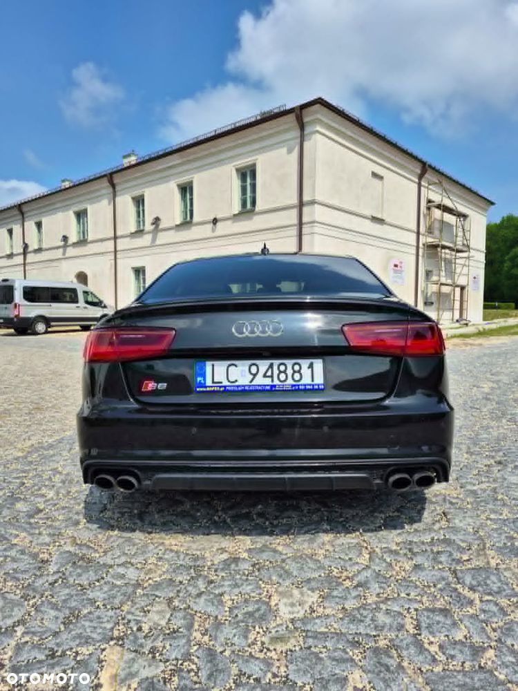 Audi S6 Limousine - 12