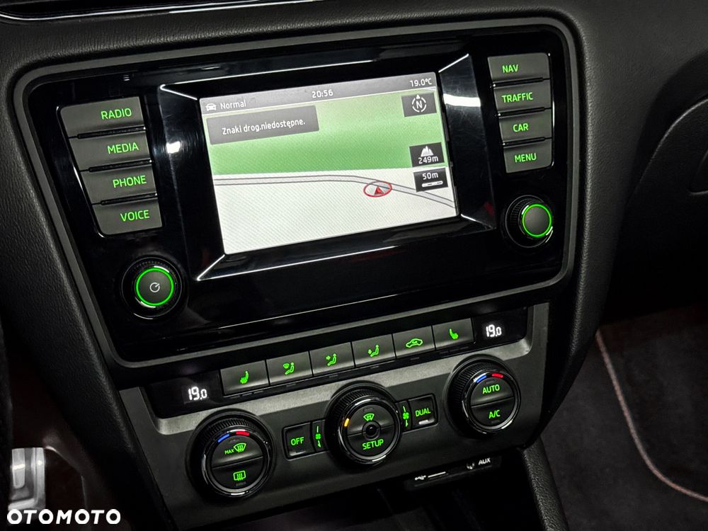 Skoda Octavia 2.0 TSI (Green tec) RS - 18