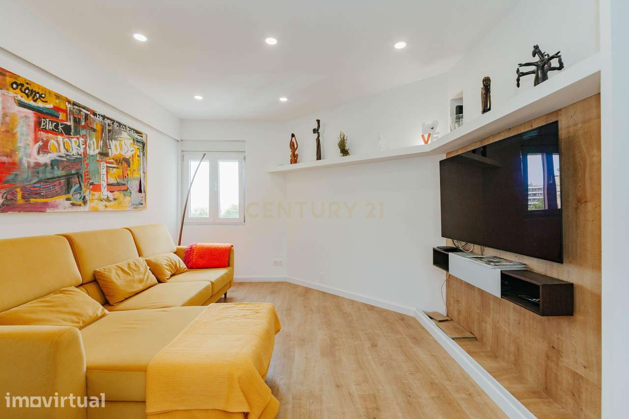 Apartamento T4 Remodelado nos Olivais – Lisboa | Excelente Localização - Grande imagem: 4/36