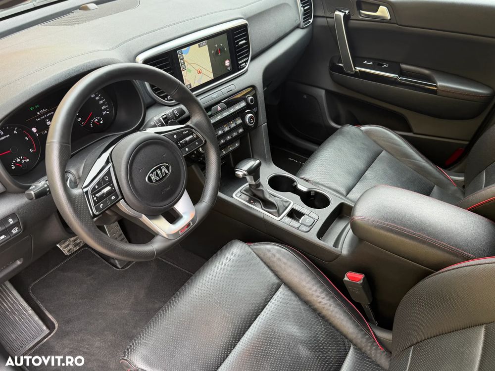 Kia Sportage 2.0 CRDI AWD Eco-Dynamics+ (48V M-H) Aut. GT LINE - 2