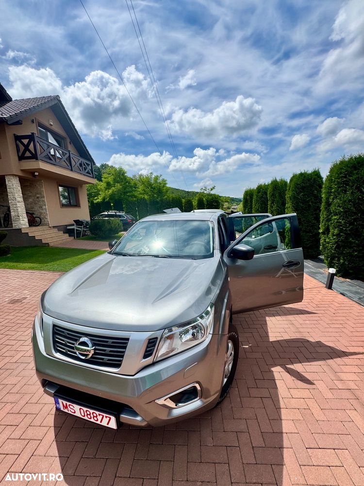 Nissan Navara Double Cab Visia - 10