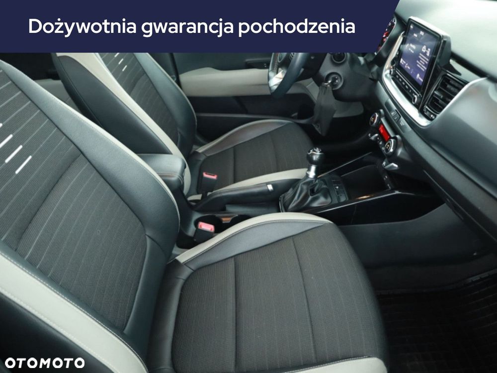 Kia Stonic - 9