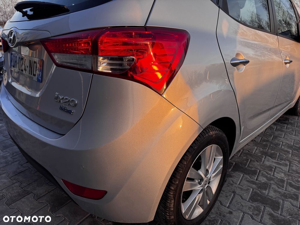 Hyundai ix20 1.6 CRDi blue YES Gold - 15