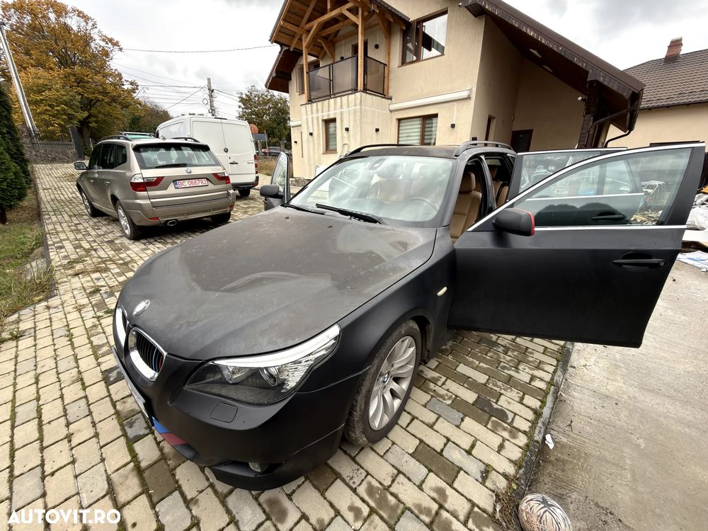 BMW Seria 5 523i Touring Aut. Edition Exclusive - 2