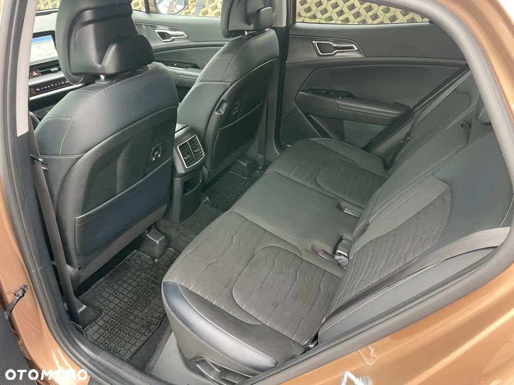 Kia Sportage 1.6 T-GDI Business Line 2WD - 17