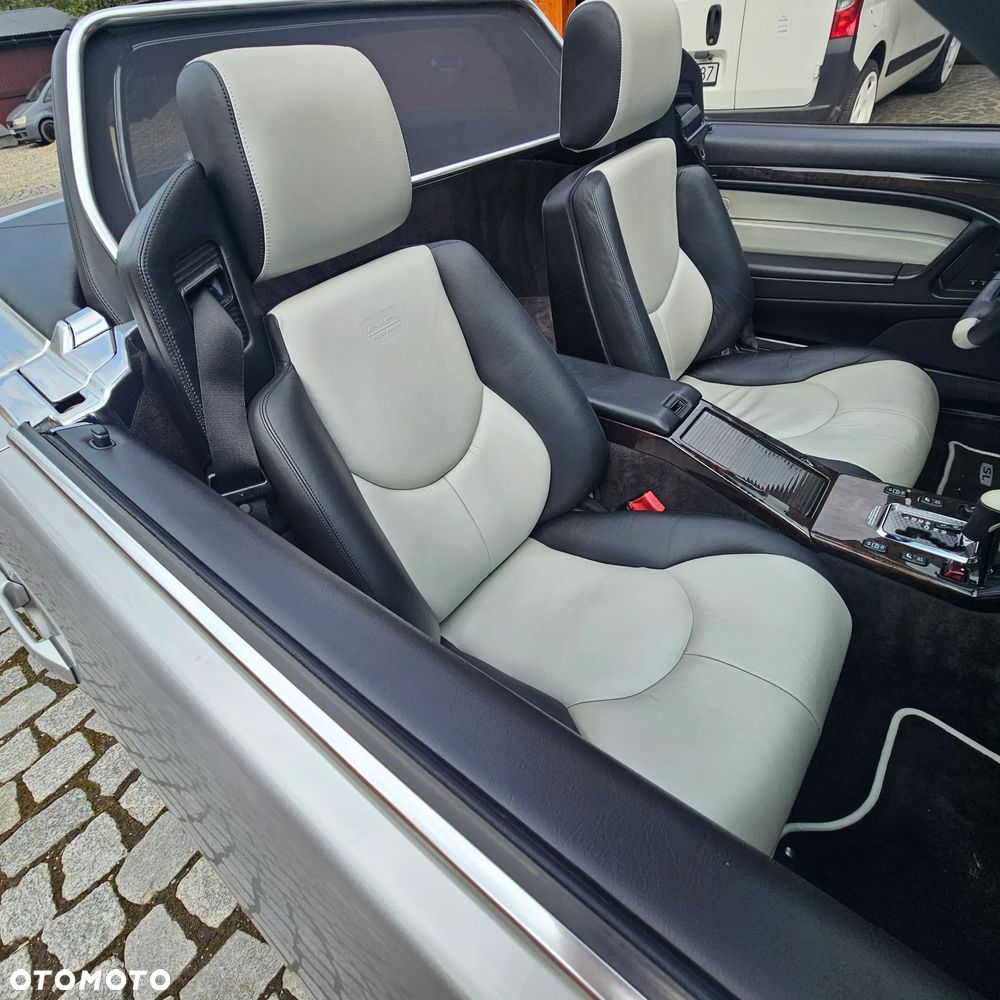 Mercedes-Benz SL - 38