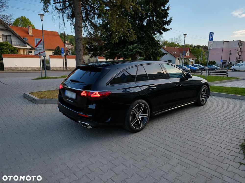 Mercedes-Benz Klasa E 220 d 4Matic 9G-TRONIC Edition AMG Line - 12