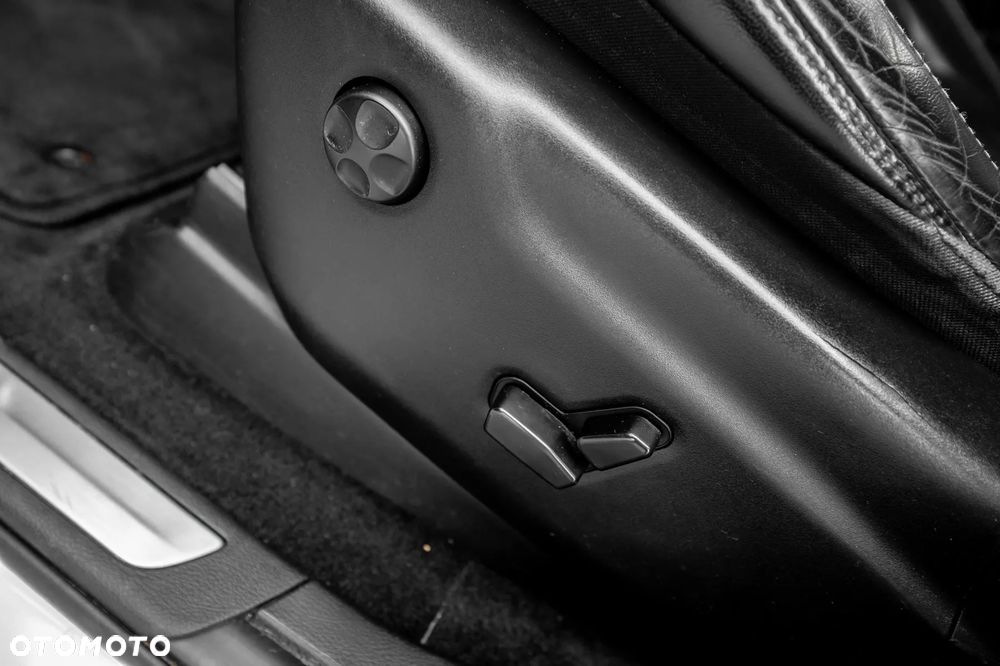 Jeep Grand Cherokee 3.0 V6 Multijet 4WD Automatik Overland - 32