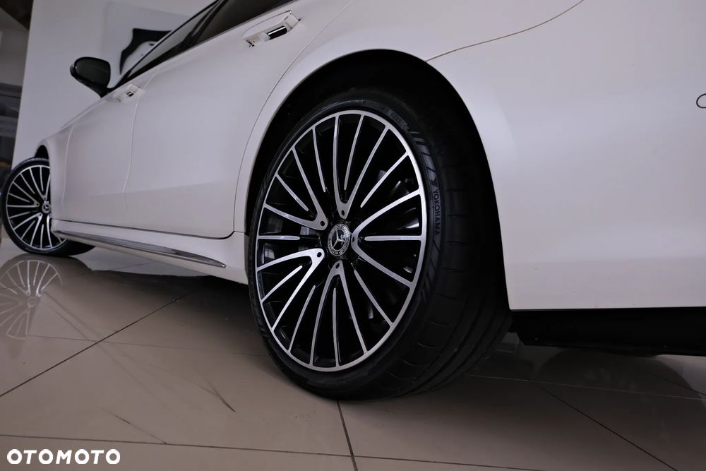 Mercedes-Benz Klasa S 580 4Matic L 9G-TRONIC Edition - 23