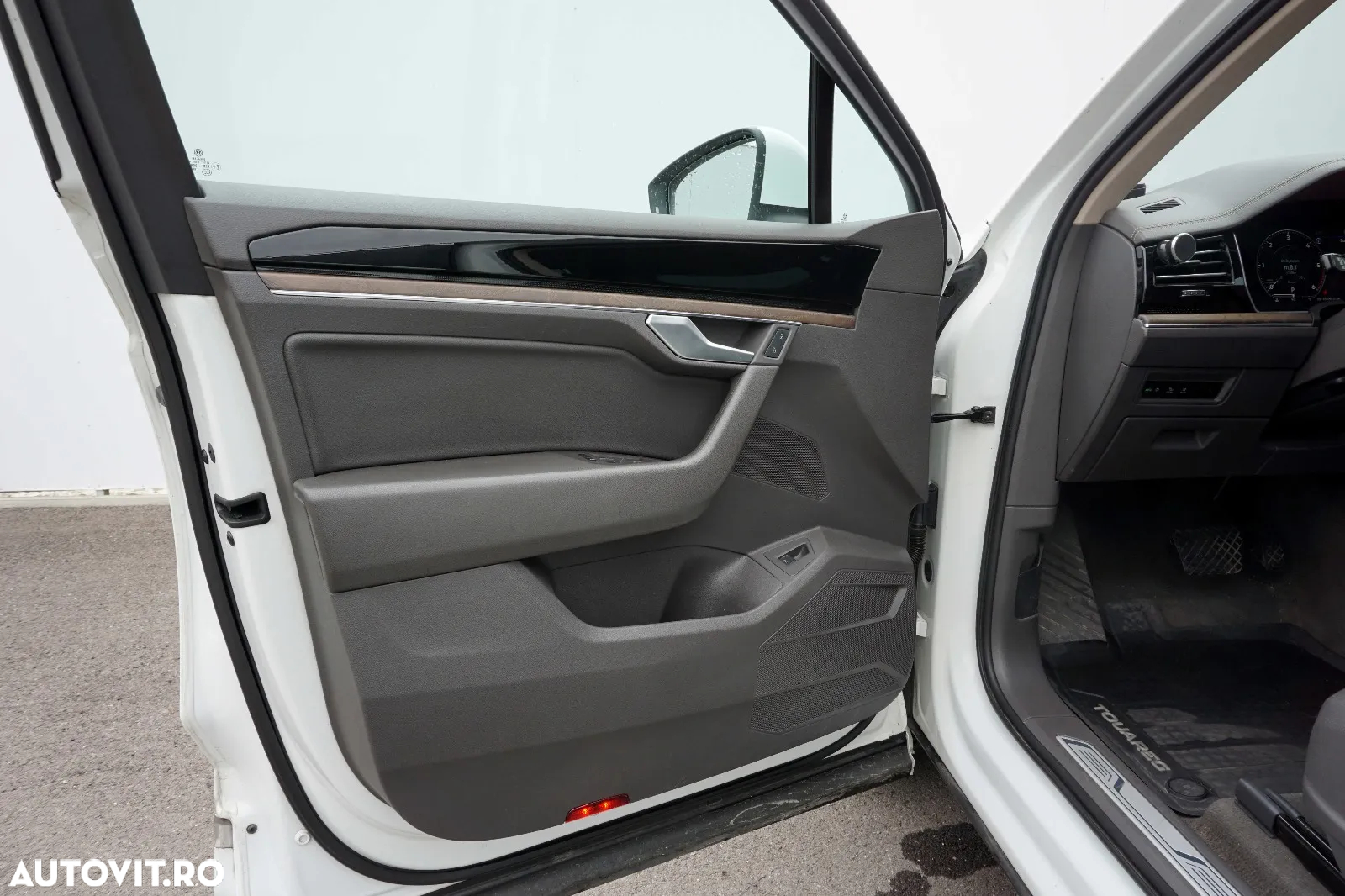 Volkswagen Touareg V6 TDI Elegance - 11