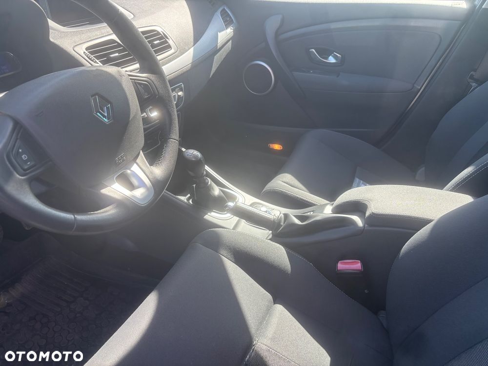 Renault Megane TCe 130 Dynamique - 26