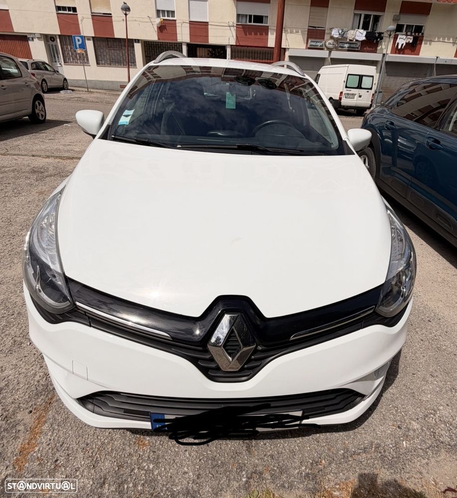 Renault Clio - 1