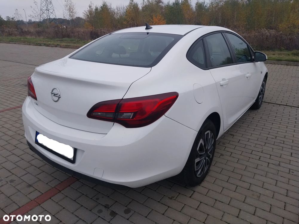Opel Astra - 7