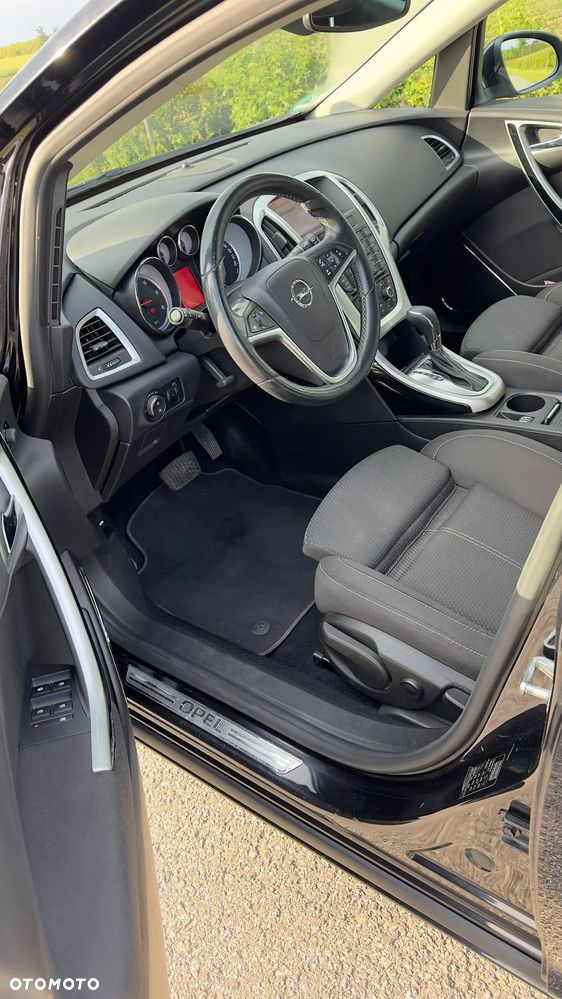 Opel Astra 2.0 CDTI DPF Automatik Cosmo - 14