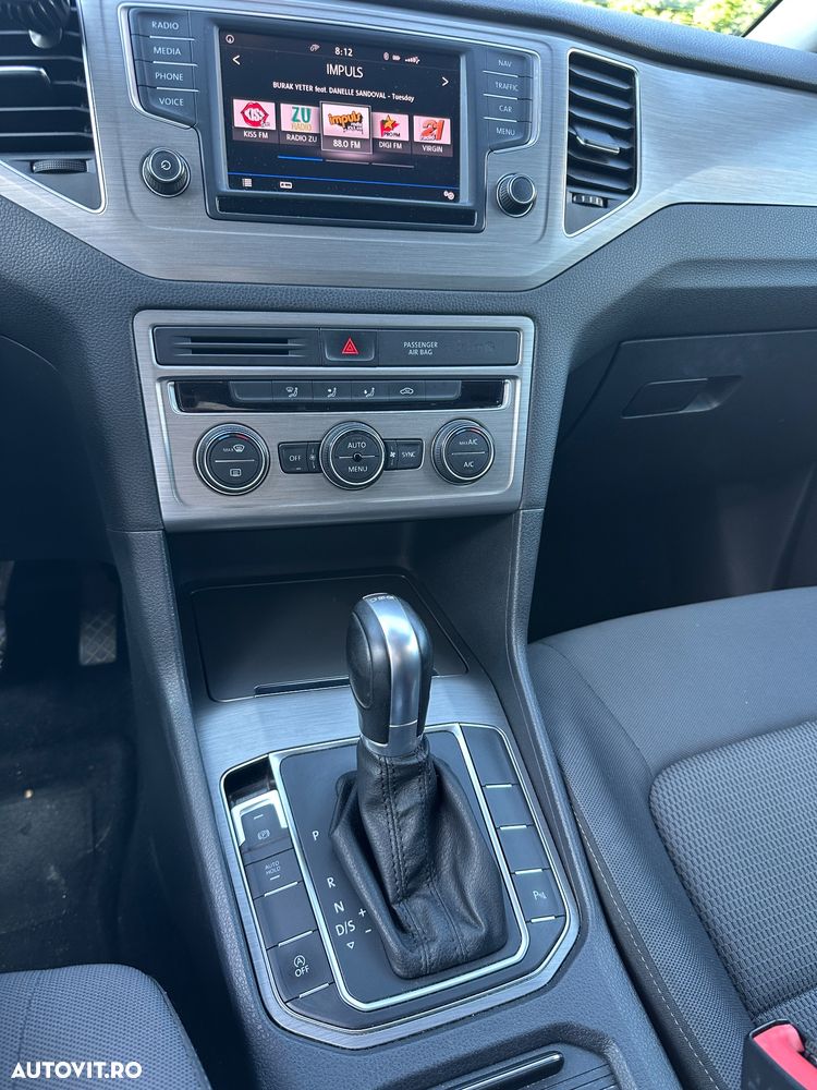 Volkswagen Golf 1.6 TDI DSG Comfortline - 11