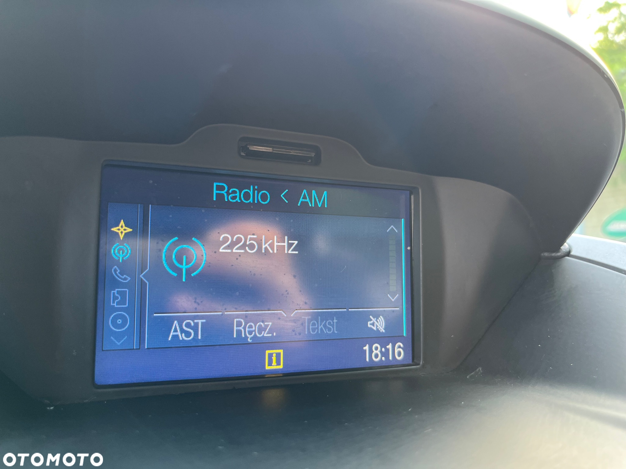 Ford B-MAX 1.0 EcoBoost Titanium - 31