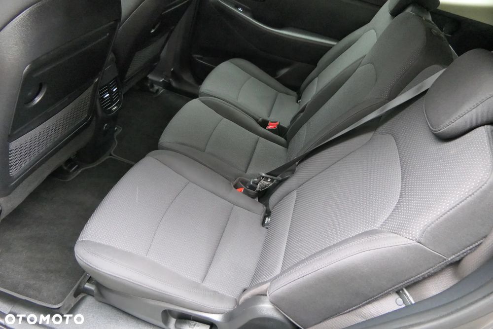 Kia Carens 1.7 CRDi L - 22