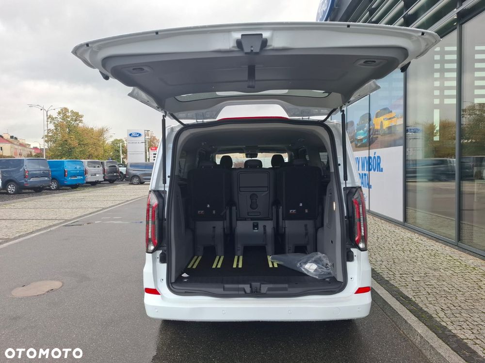 Ford Tourneo Custom 2.5 PHEV CVT 340 L2 Titanium X - 13