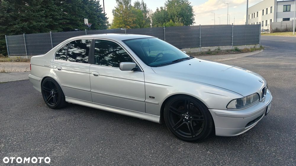 BMW Seria 5 - 11
