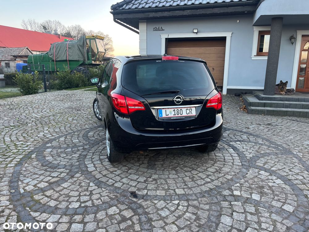 Opel Meriva - 12