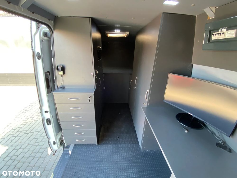 Volkswagen Crafter 35 BiTDI 4Motion - 6
