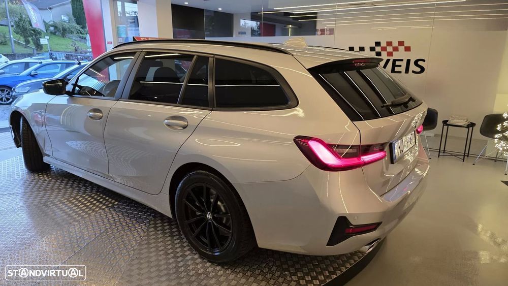 BMW 330 e Touring Corporate Edition Auto - 18