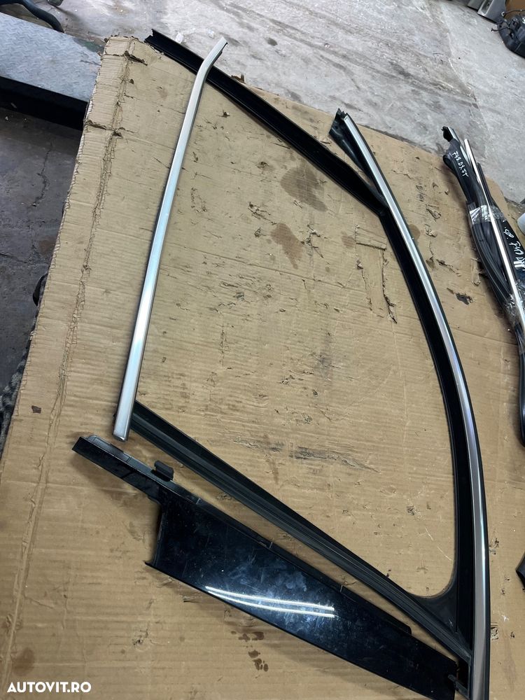 Ornamente usa stanga fata BMW x1 f48 - 1