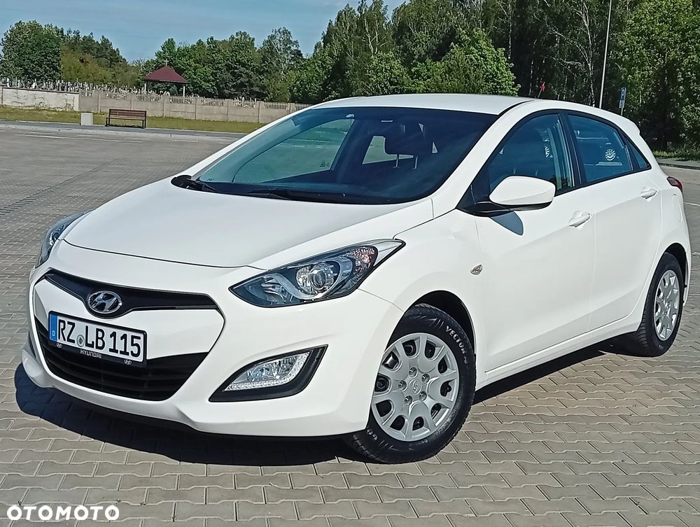 Hyundai i30 1.4 Blue Comfort - 1