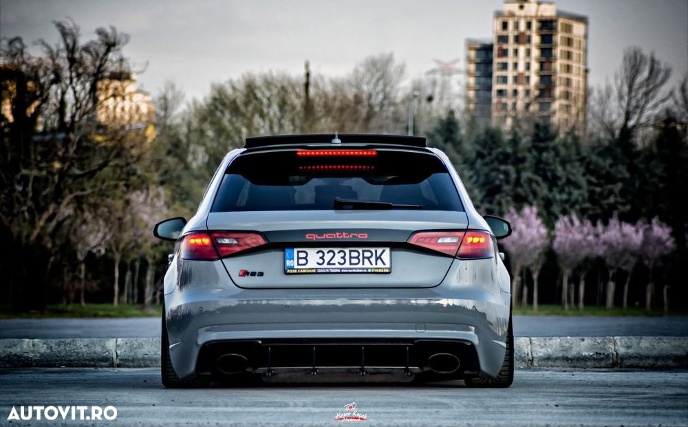 Audi RS3 - 2