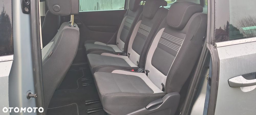 Volkswagen Sharan 2.0 TDI 4Motion BlueMotion Technology Highline - 13