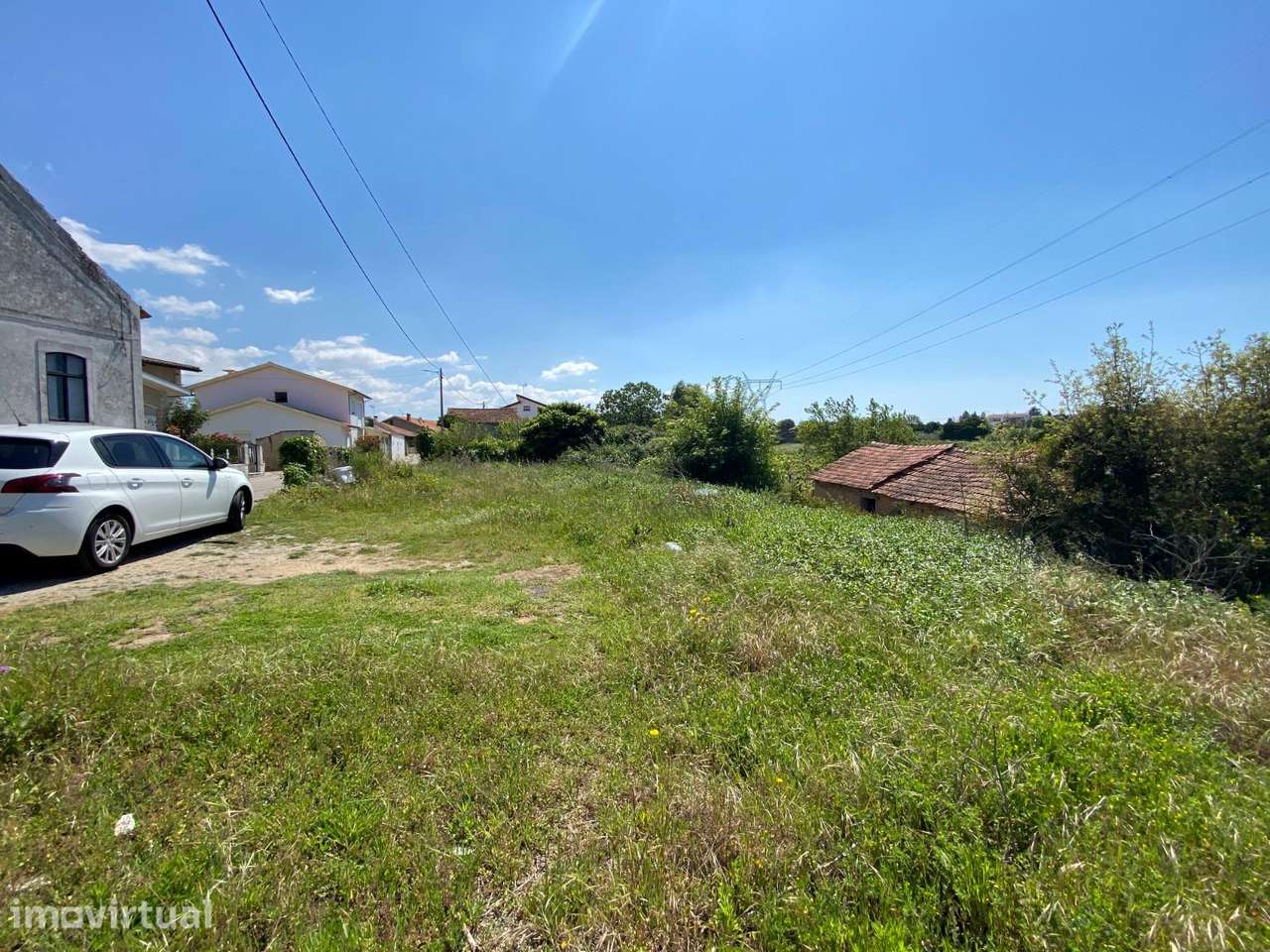 TERRENO RÚSTICO COM 570 m² | POSSIBILIDADE DE CONSTRUÇÃO | ANCAS, A... - Grande imagem: 4/8