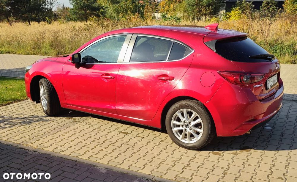 Mazda 3 2017 photo 4