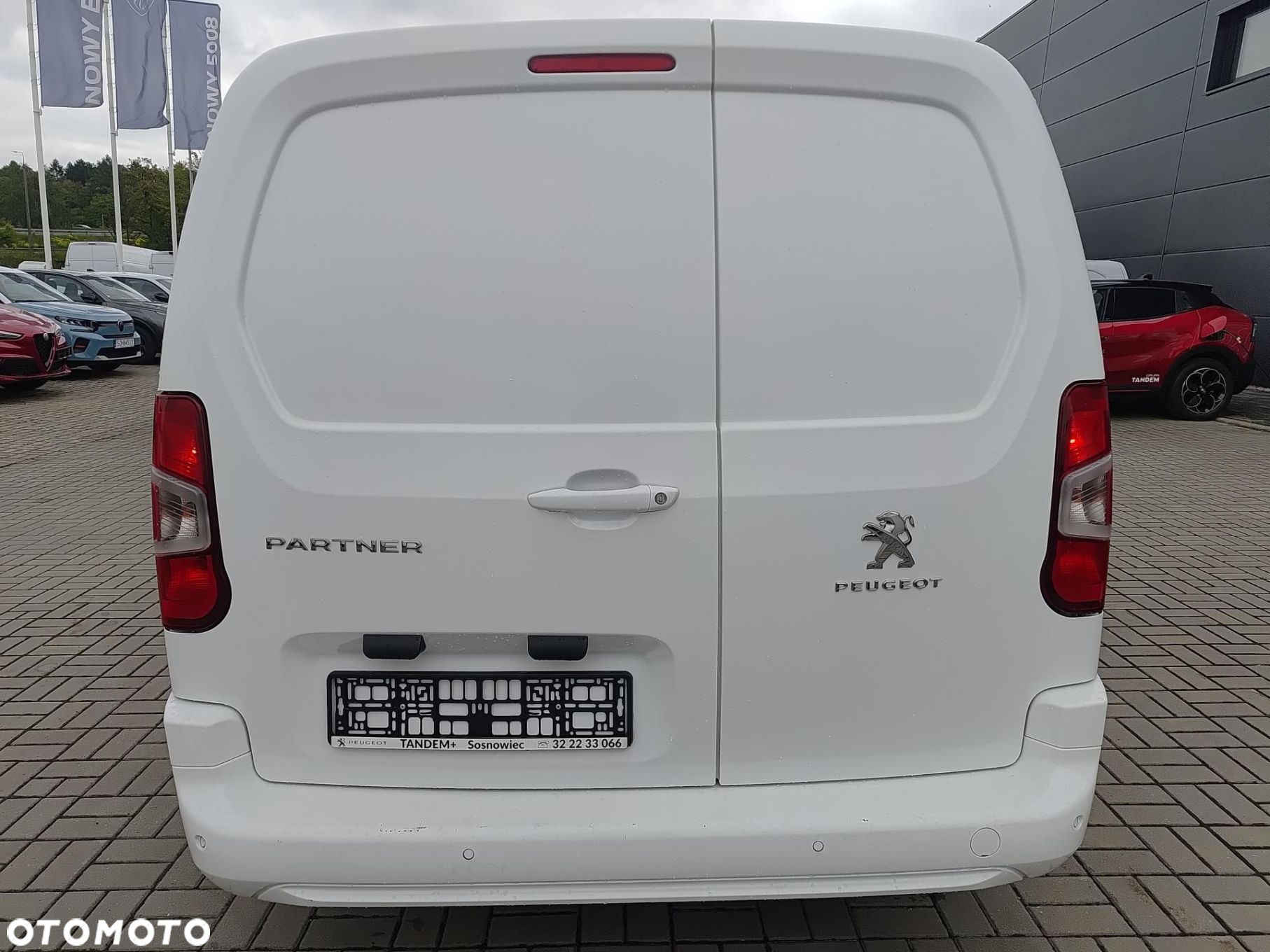 Peugeot Partner - 8