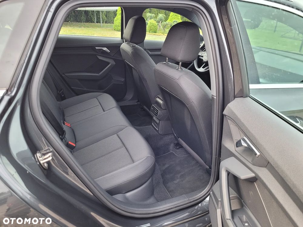 Audi A3 Sportback 35 TFSI cylinder on demand design - 10