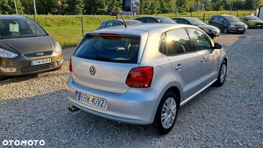 Volkswagen Polo 1.4 16V Comfortline - 32