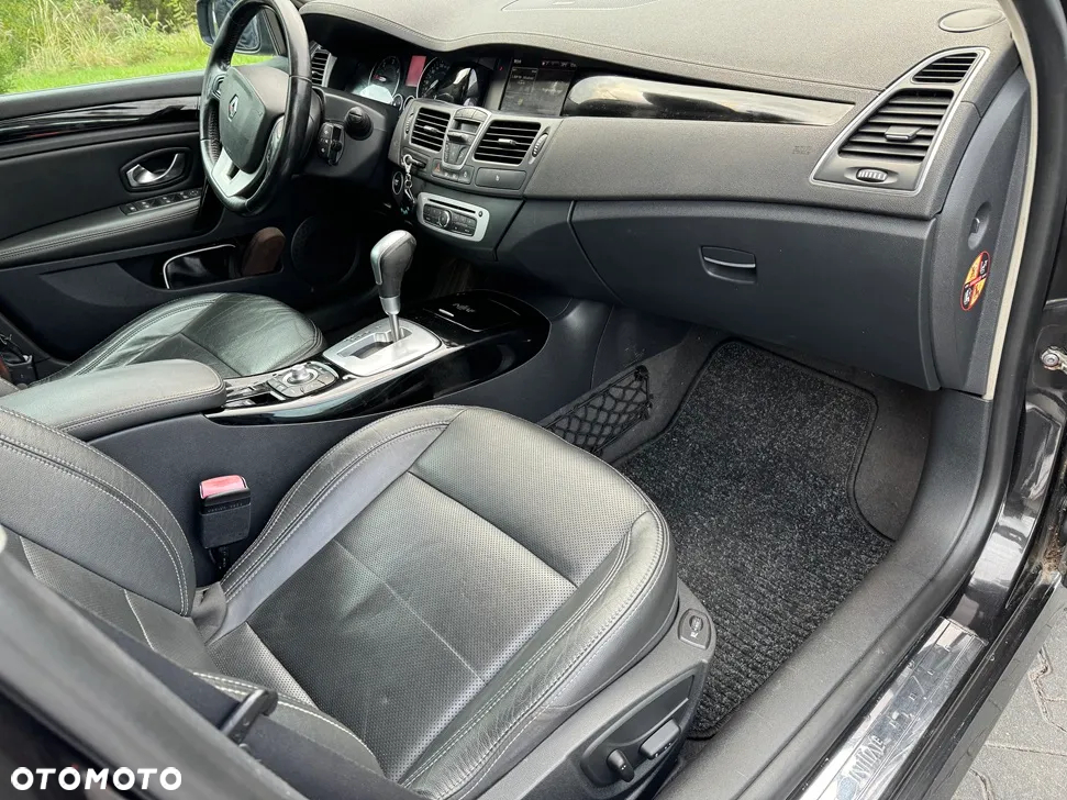 Renault Laguna 2.0 dCi Initiale - 4