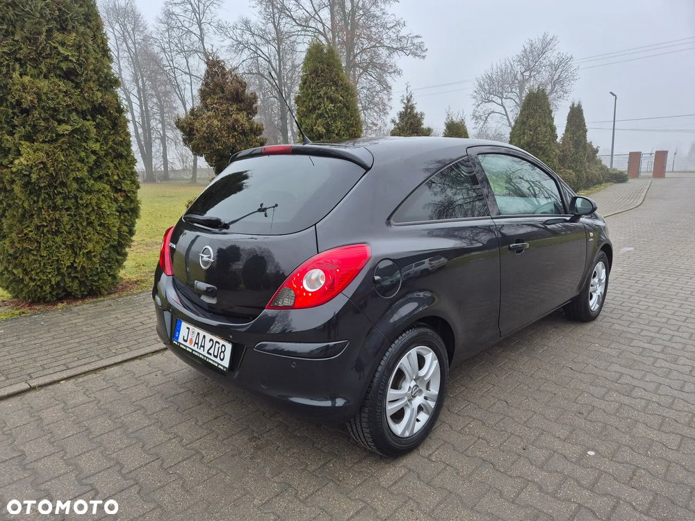 Opel Corsa 1.4 16V Active - 9