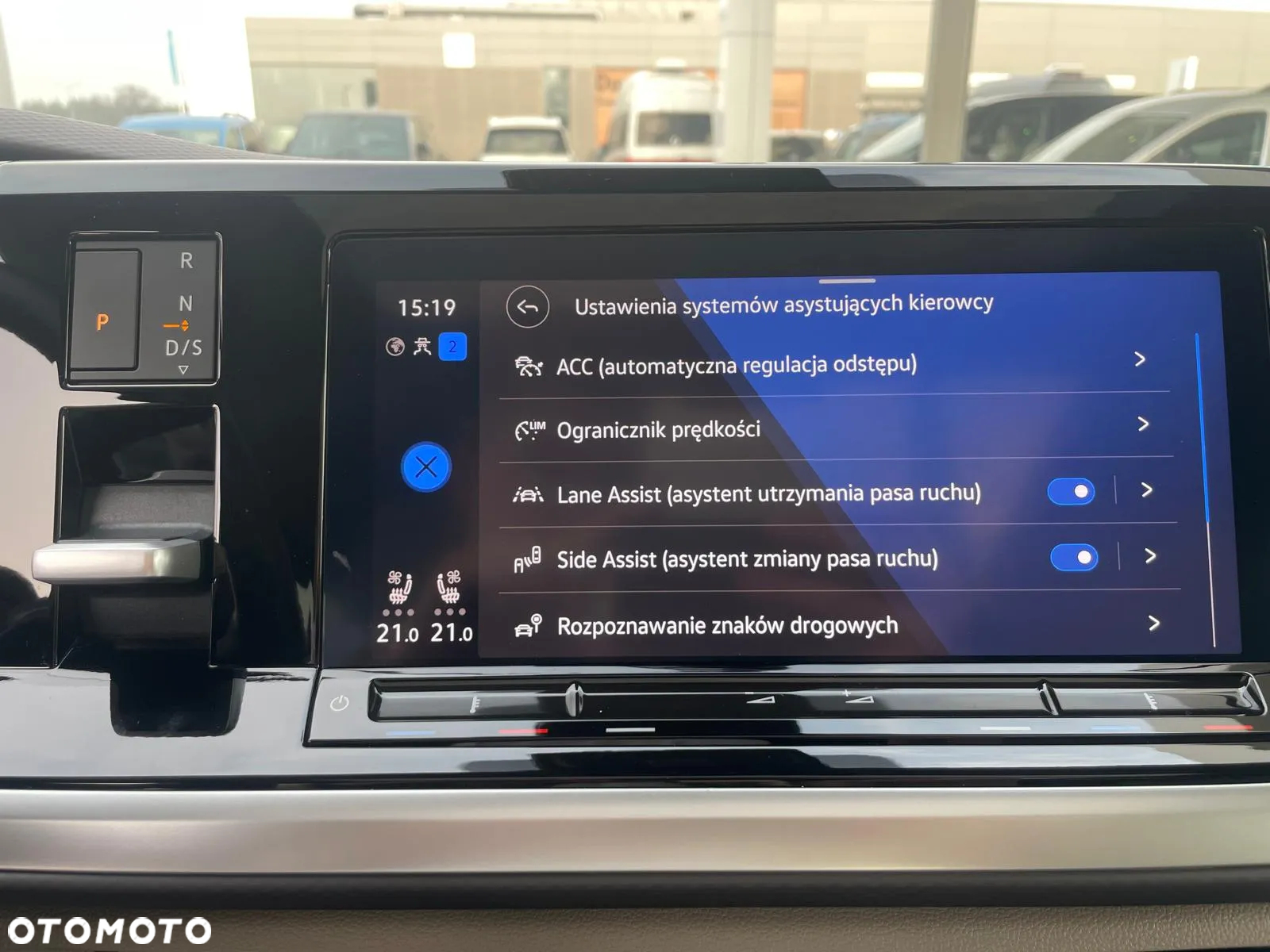 Volkswagen Multivan 2.0 TSI L2 Style DSG - 22