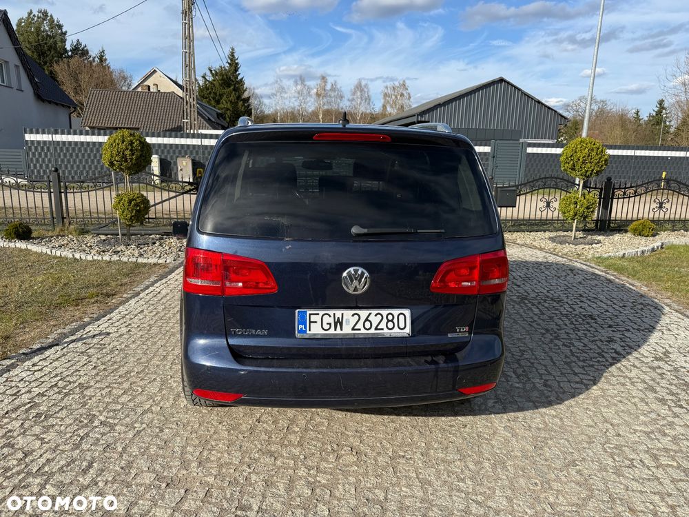 Volkswagen Touran 2.0 TDI DPF Comfortline - 11