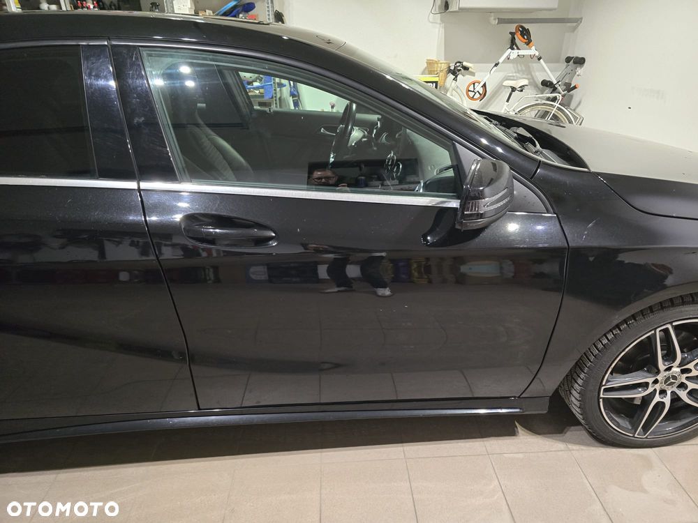 Mercedes-Benz Klasa A 220 4-Matic AMG Line - 7