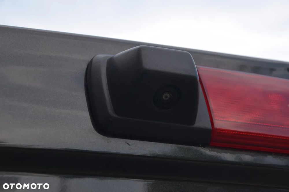 Opel Vivaro - 18