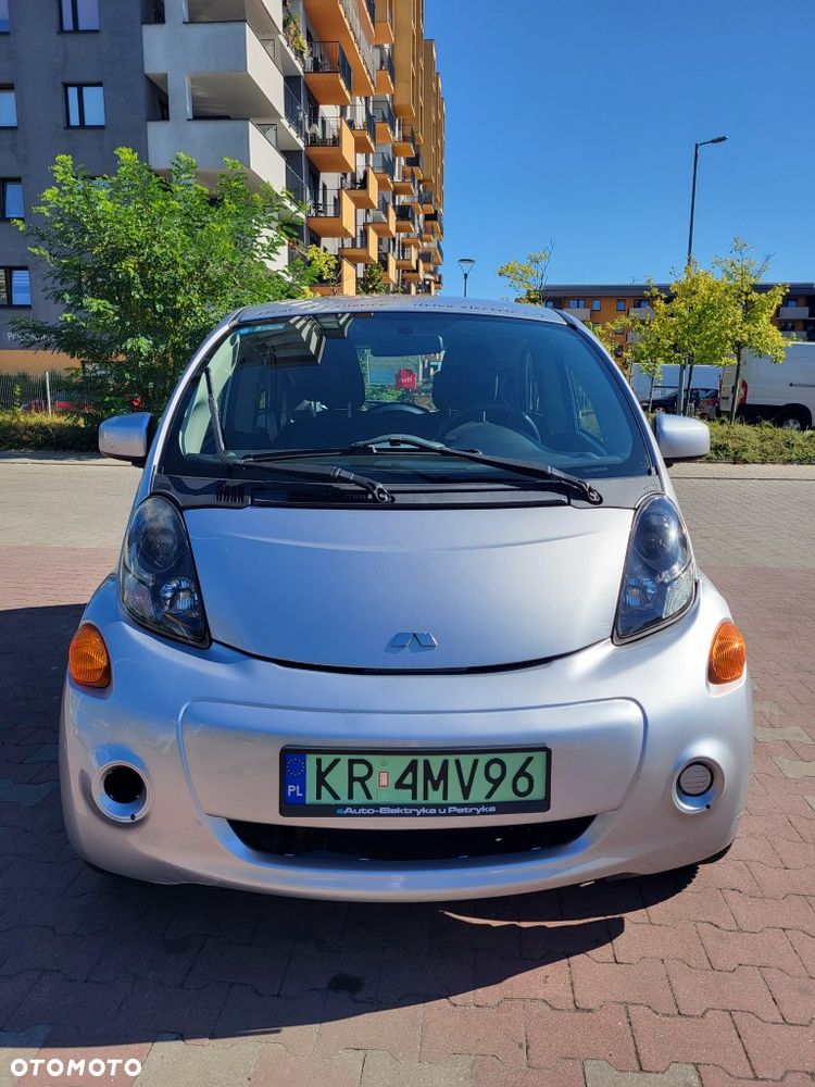 Mitsubishi i-MiEV Standard - 2