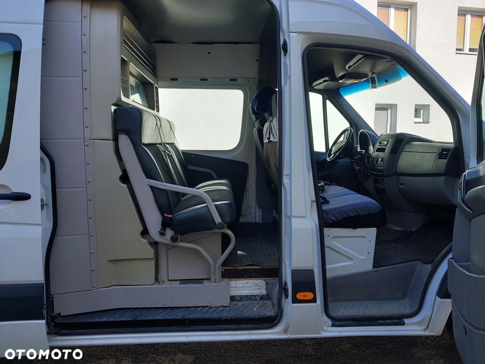 Mercedes-Benz Sprinter - 7