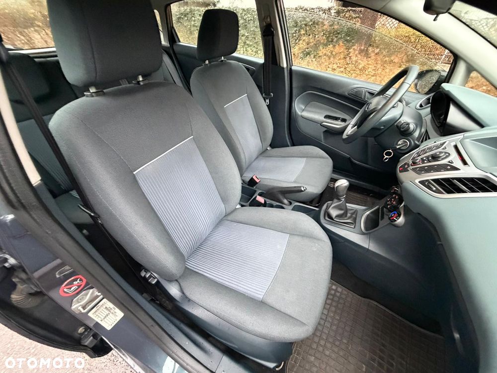 Ford Fiesta 1.25 Champions Edition - 5