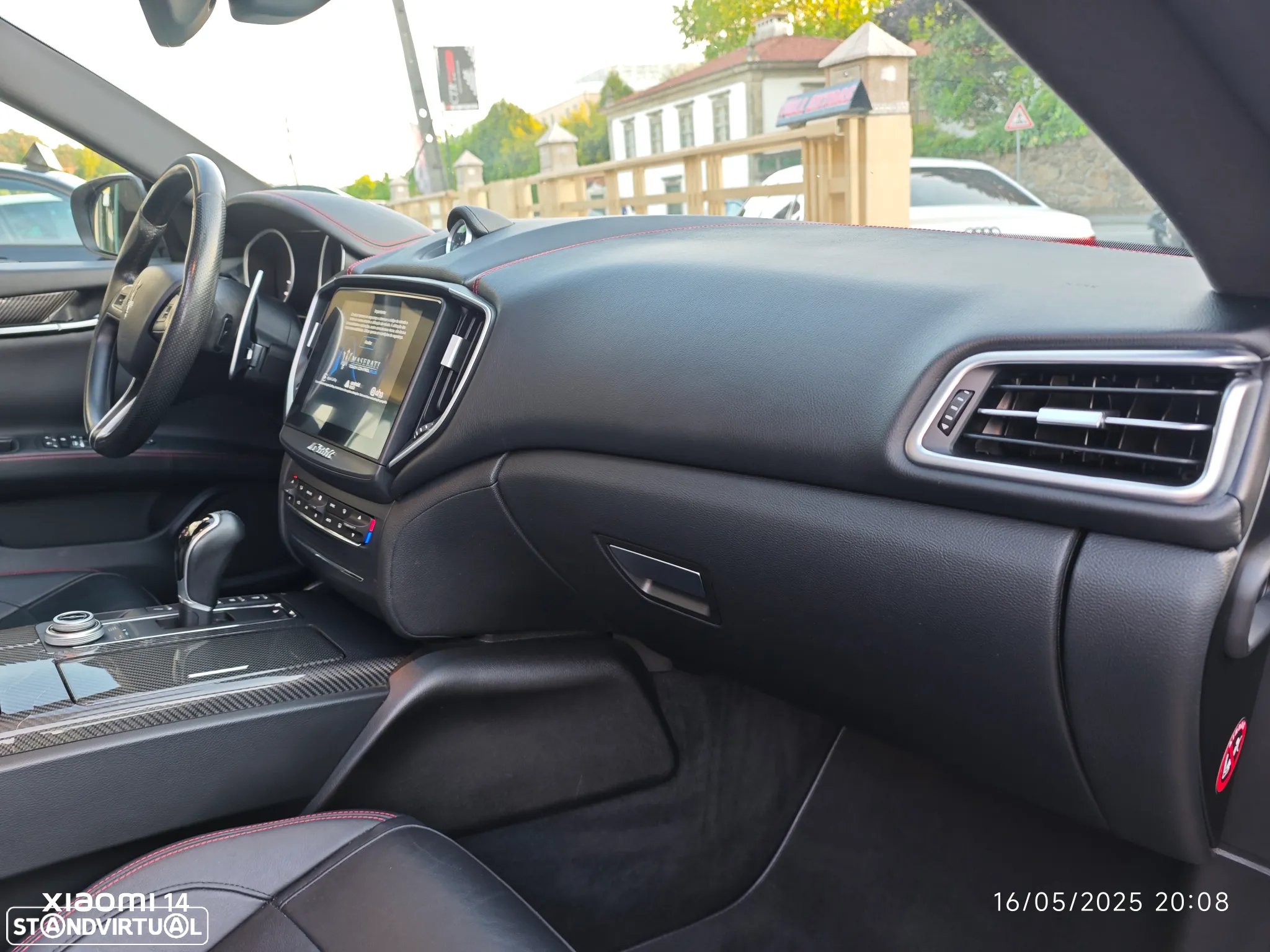 Maserati Ghibli 3.0 V6 GranLusso - 27