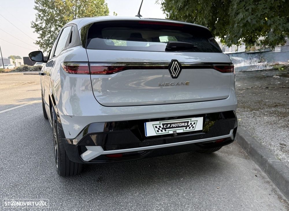Renault Mégane E-Tech EV60 220hp optimum charge Equilibre - 9
