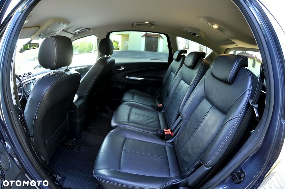 Ford S-Max 2.0 TDCi DPF Titanium - 12