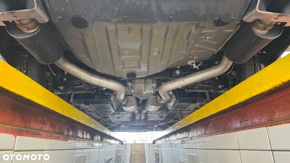 Dodge Challenger 6.4 Scat Pack - 20